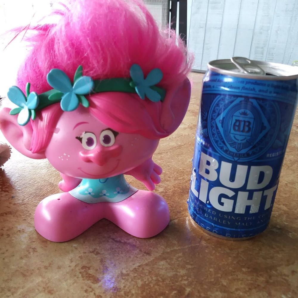 Meet your Posher, Charlene